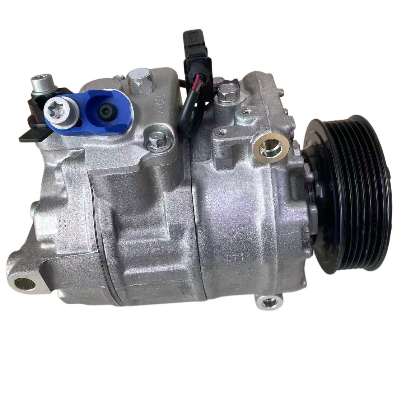 Applicable to Volkswagen models: Multivan V, AMAROK, Transporter T5 bus OE:7E0820803F